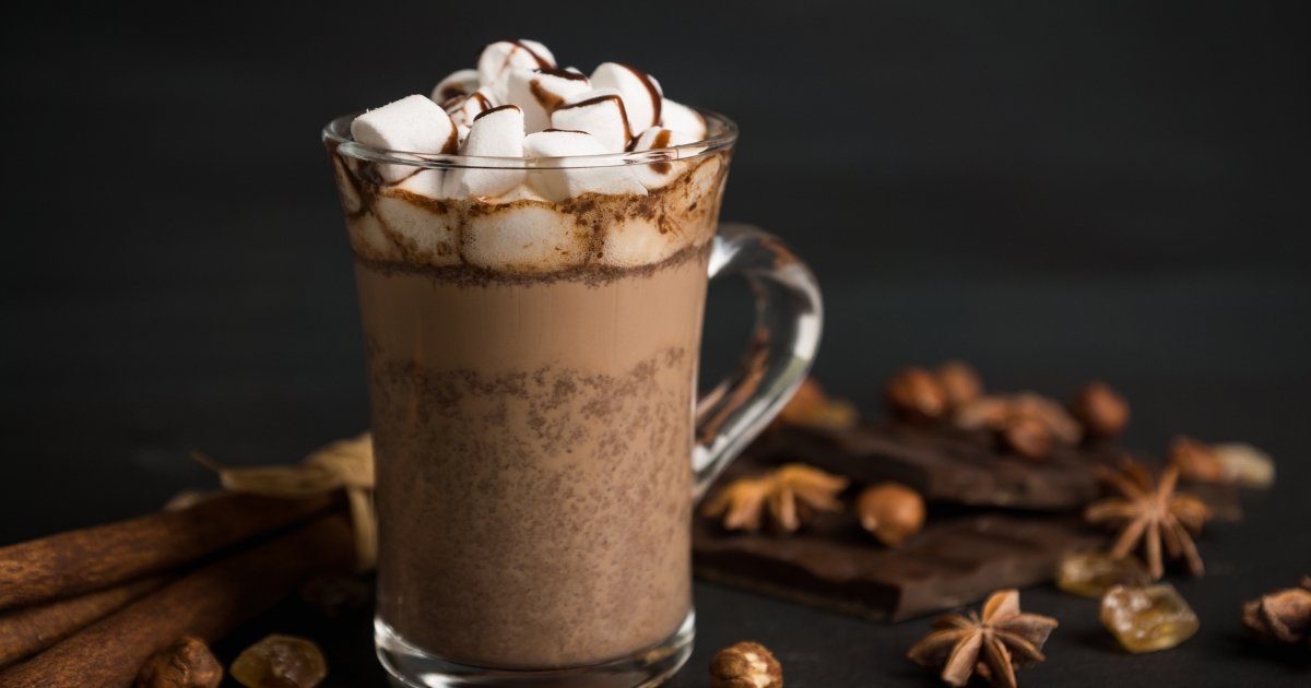 Hot cocoa using long-term powdered milk